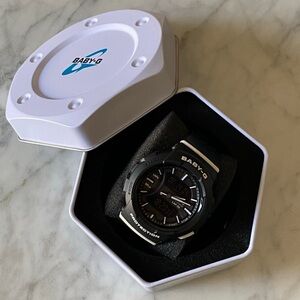 Baby G black and white watch